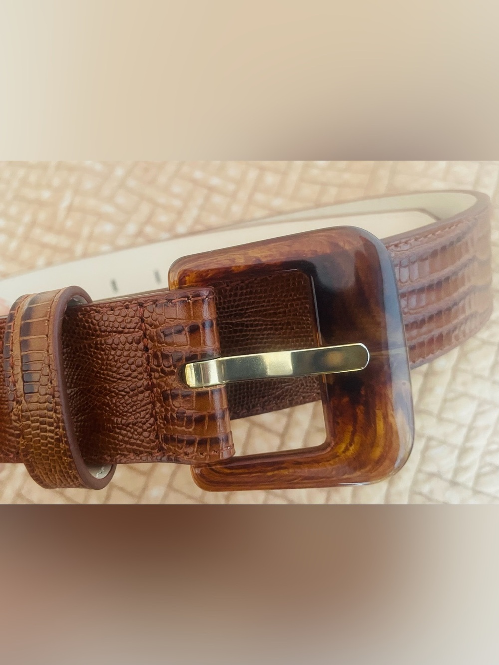 J McLAUGHLIN 
Brown 
Leather 
Belt 
Size XL 
New